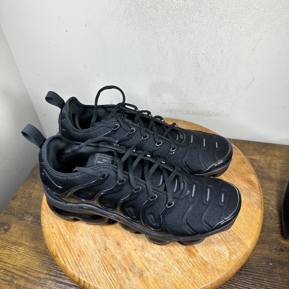Nike Air Vapormax Plus Triple Black Mens Black Running Shoes US 10 924453-004